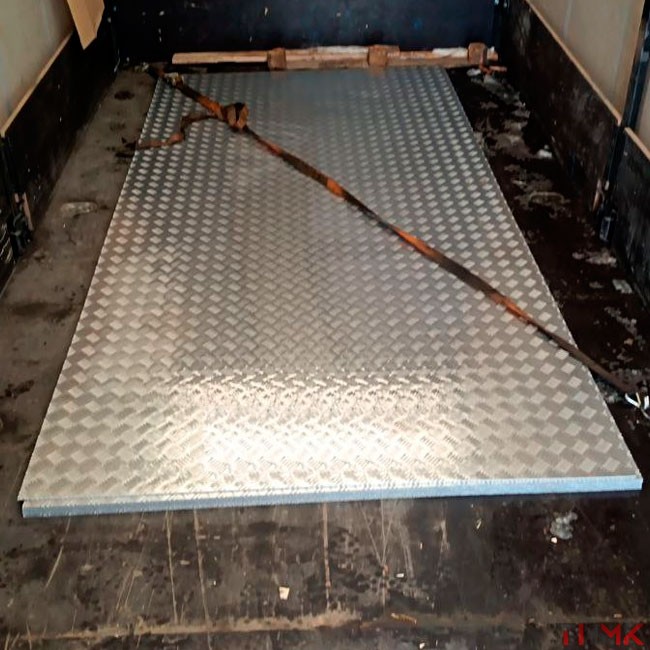 Лист алюминиевый рифленый 1.5х1500х3000 мм квинтет